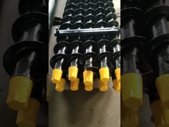 API استاندارد مارپیچ دریل لوله مشکی رنگ 32 کیلوگرم / عدد - 40 کیلوگرم / عدد بسته 10-60 عدد