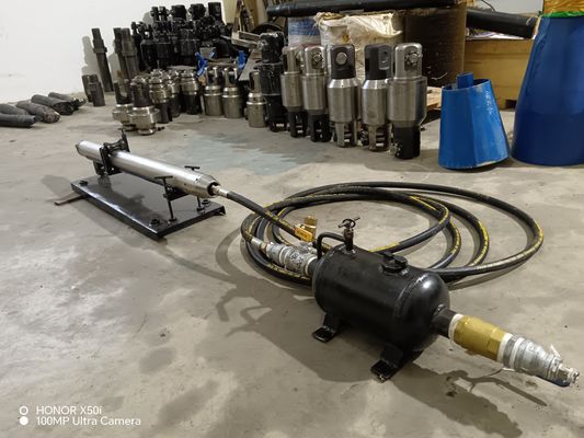 BM Series Pneumatic Mole with 2.1-2.9 Hz Impact Frequency 0.4-0.7 MPa Air Pressure and 1.2-1.6 m3/min Air Volume for HDD Drill Pipe